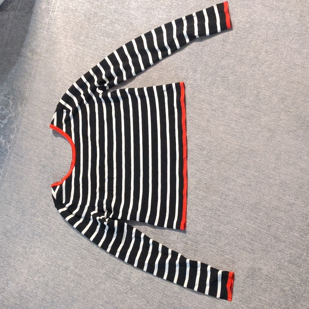Striped Zara knit shirt with red trim